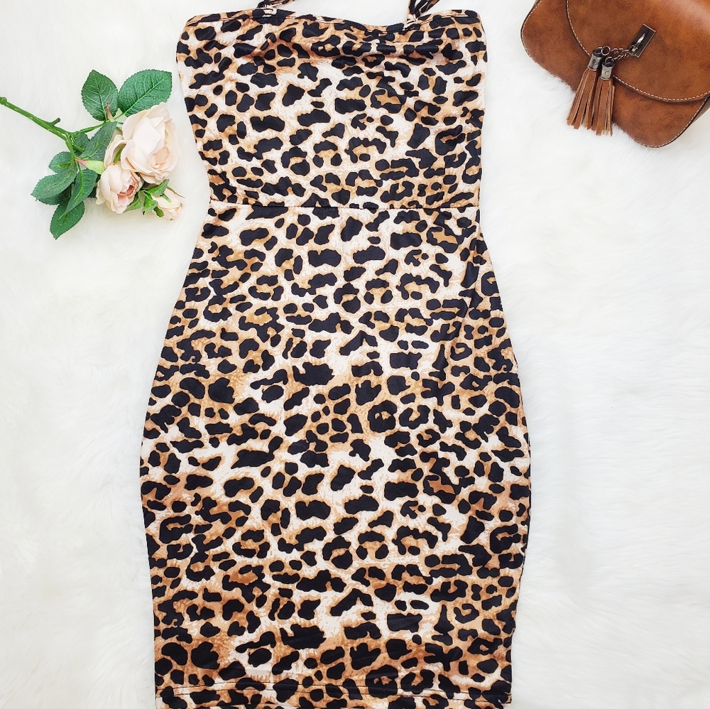 3/$15 New Leopard print mini dres